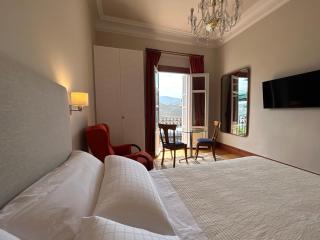 Guggensuites Bilbao - 2