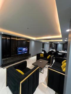 Apartment in Lahore Gold Crest Mall & Residency - 7