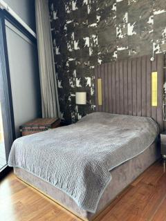 Amazing top floor 2 bed flat with massive terrace - 2