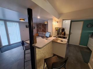 Studio moderne, cosy, parking, parfait en duo - 9