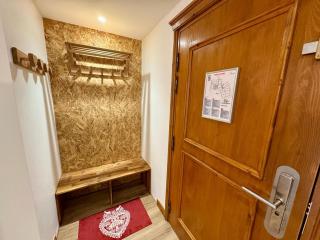 Beautifully Renovated 2 Bed Apartment - Arc 1950 - Refuge du Montagnard - 3