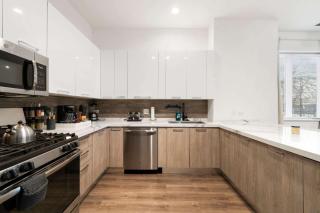 Stylish 3BR Gem in Prime Location - 3