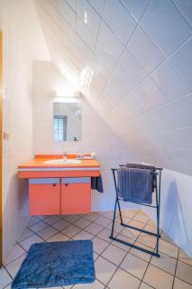 Maison de Groupe - Salle de Jeux, Cuisine, salle à manger et Salon ouverts - La Celle-sous-Gouzon - 4