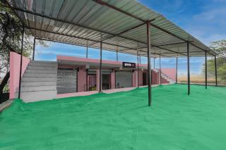 SPOT ON Fauzi Restaurant And Hotel - 4