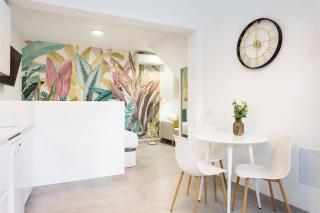 Sunnyland Teresitas Beach Apartment - 6