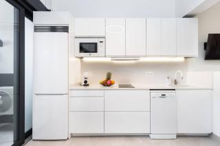 Sunnyland Teresitas Beach Apartment - 3