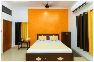 Asharfi Bhawan Hotel Ramam Palace Near Ram janam Bhoomi - Fully Air conditioning Comfortable Room - Free Wifi And Room Facilities - Affordable Hotels at Prime Location - 6