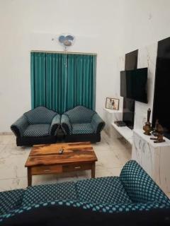 The Chirping Sal Villa, by ShivStuti HomeStays - 6