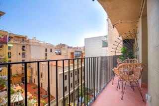 Blueground El Raval AC balcony nr Plaça BCN-207 - 8