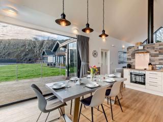 3 Bed in Bamburgh 90062 - 5