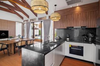 Stylish 3BR Private Pool Villa • Bang Tao Phuket - 8