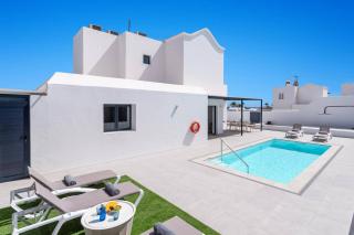 Villa Manuela by Villa Plus - 9