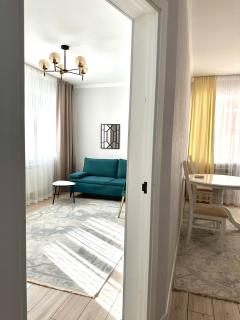 2-комнатная, Авангард 11Б - 3