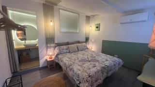 Mia House- Seaside with garden - 0