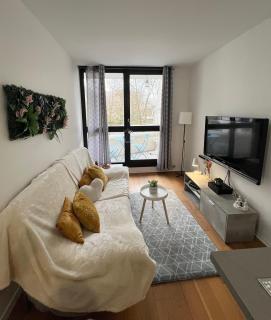 Chambre City - Colocation - Métro 8 - RER 5 min - 7