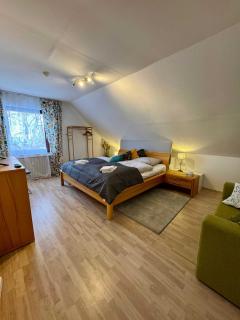 Family & Friends Retreat - Wiesbaum - 4