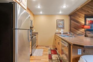 Ski Access SS7B Retreat Pet Friendly - 2