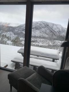 Authentic Cabin Life With Løefjell View - 2