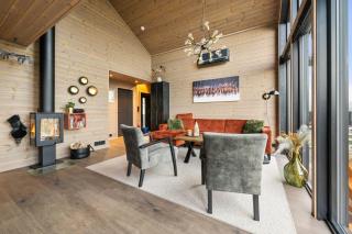 Authentic Cabin Life With Løefjell View - 2