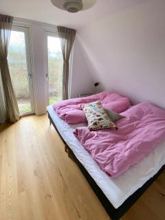 Near Beach Oasis, Short Walk From Bønnerup - 2