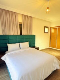 Confortable I Moderne I Vue Piscine I A Targa - 1