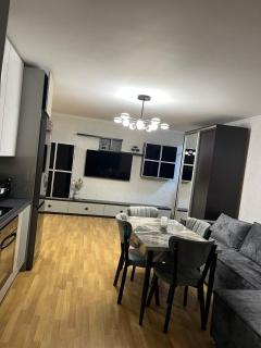 Просторная 2х комн кВ - 0