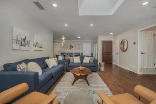 5BD-3BA in the Heart of Dallas wit Pool & Hot Tub - 4