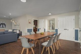 5BD-3BA in the Heart of Dallas wit Pool & Hot Tub - 2