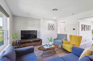 Peaceful and Relaxing Getaway w Beautiful Pool - 8