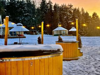 Glamping Niebiańska Osada Jurty Dolnośląskie - 0