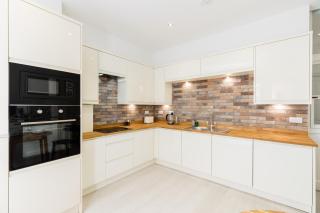 Enamel Works - The Stronghold - 5