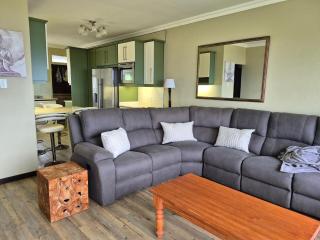 Jakaranda Holiday Flat - 8