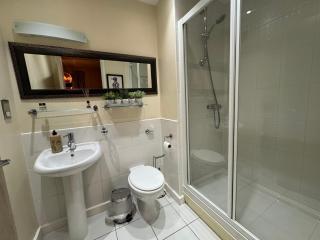 Vikings Apartment City Centre Exclusive Offers With Private Parking & Terrace - 5