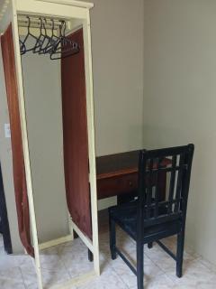 Roatan Backpackers' Hostel - 1