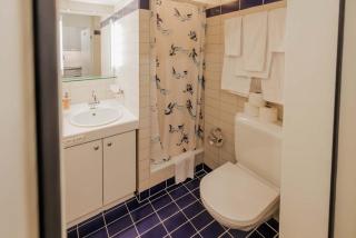 Surfers Deck near Interlaken, at lake with pool - 6