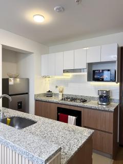 Saúco, 2103 Entire Apartment, Central and Modern - 7