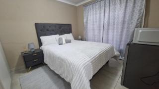 Nkwe Guesthouse - 2