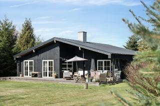 Modernized Holiday Home 800 Meter From The Beach - 9