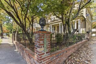 Historic Midtown Apartment - 8