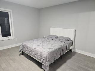 Brand new custom 4BR house - Oshawa - 9