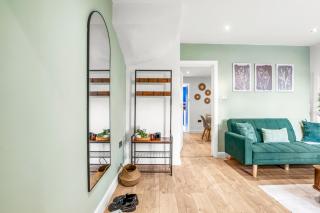 3 Bed & Sleeps 8, FREE Parking - 15 mins from Tottenham Stadium - Londres - 3