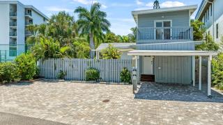 Coconut House - 606B - 5