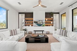 Point of Paradise - 7007 - 1