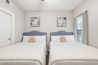 Stylish 1BR Suite with All the Comforts of Home - 7