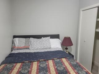 Brand New 2 Bedroom Basement Suite with Wifi - 6