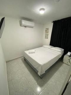 Habitación independiente cerca al aeropuerto 3 - 0