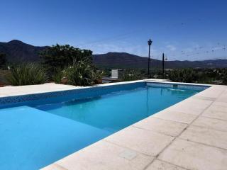 Casa con vista a las Sierras y pileta privada - 4