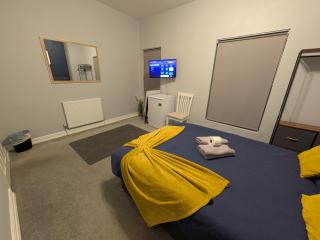 Stay Sleep Rest - Lonsdale - 9