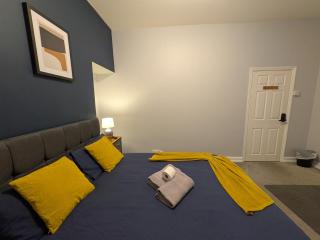 Stay Sleep Rest - Lonsdale - 4