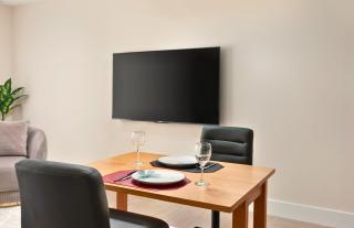 Modern 2BR Beachside Haven Ground Floor and Pool - 9